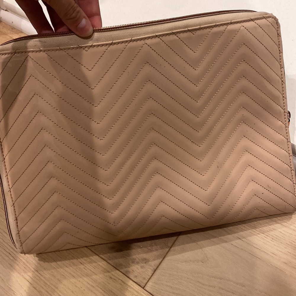 Ted baker computer case - Picture 6 of 6